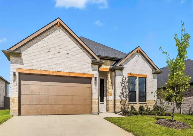 Photo 2 of Single family home for sale at 1019 Pichfork Rd, Royse City, TX 75189 | MLS# 20952302 | Listing updated on 2026-09-18