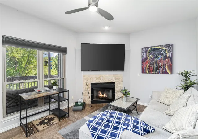 2nd image of 7340 Skillman St #1113, Dallas, TX 75231 | MLS# 20953386