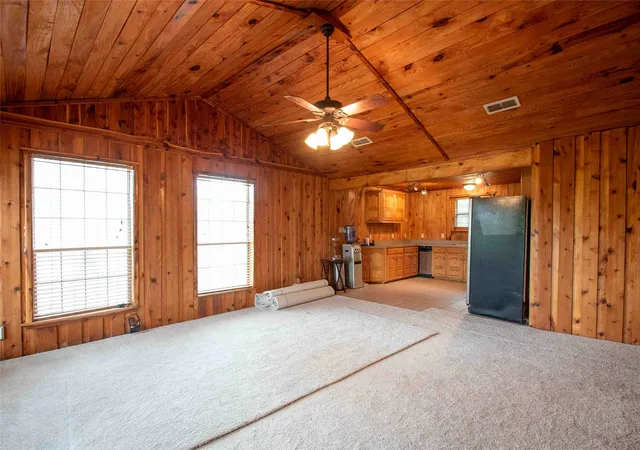 Photo 3 of Single family home for sale at 3389 Pvt Rd 8517, Van, TX 75790 | MLS# 20952838 | Listing updated on 2026-09-18