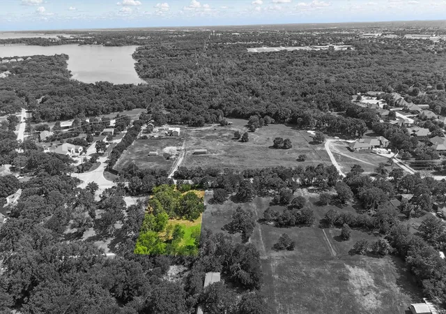 Photo 4 of Land for sale at Tbd W Shady Shores, Shady Shores, TX 76210 | MLS# 20954768 | Listing updated on 2026-08-29