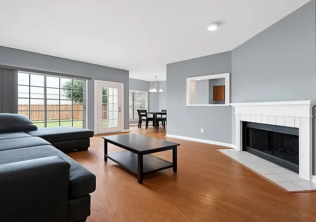 5th image of 2405 Northlake Ct, Irving, TX 75038 | MLS# 20954991