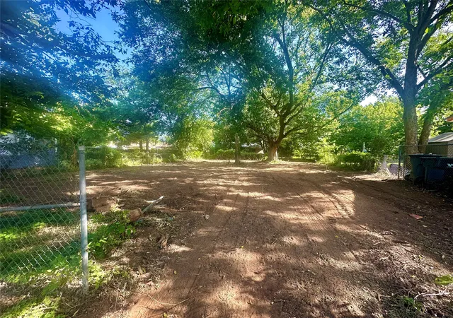 Photo 1 of Land for sale at 316 Fisseler St, Waco, TX 76704 | MLS# 20955634 | Listing updated on 2026-07-23