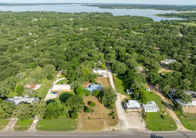 Homes for sale in Whitney, TX | 1089 State Hwy 22, Whitney, TX 76692 | MLS# 20955116