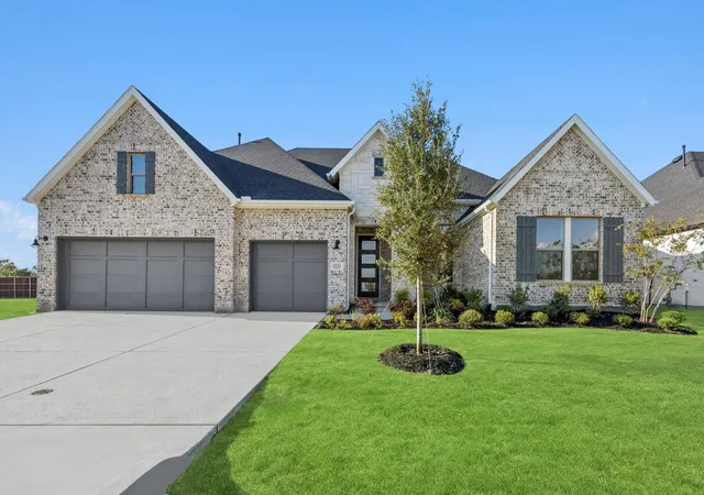 Homes for sale in Lakewood Village, TX | 2221 Village Trl, Lakewood Village, TX 75068 | MLS# 20956043