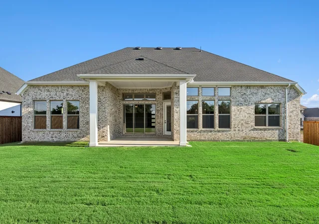 Homes for sale in Lakewood Village, TX | 2221 Village Trl, Lakewood Village, TX 75068 | MLS# 20956043