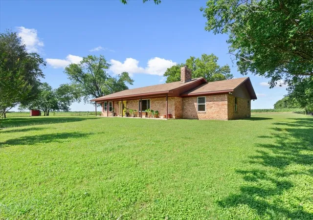 Homes for sale in Riesel, TX | 221 County Road 157, Riesel, TX 76682 | MLS# 20956499