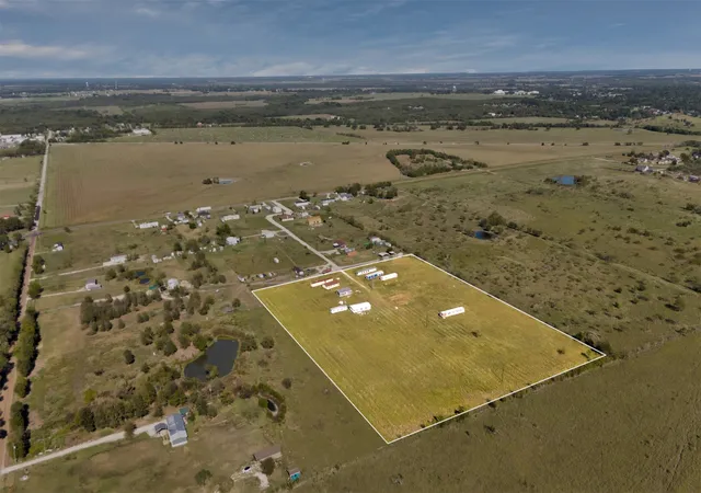 Photo 4 of Land for sale at Tbd Colquitt Rd, Terrell, TX 75160 | MLS# 20956761 | Listing updated on 2026-10-06
