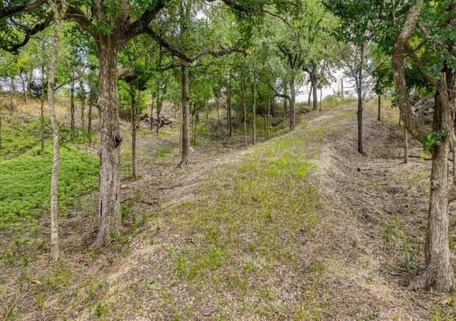 4th image of 319 Fairway Dr, Willow Park, TX 76087 | MLS# 20957666