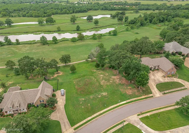 Homes for sale in Haughton, LA | 46 Golf Club Dr, Haughton, LA 71037 | MLS# 20966563