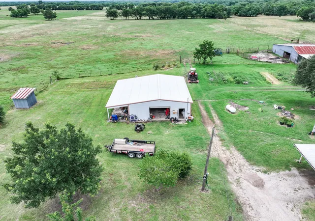 Homes for sale in Klondike, TX | 2287 Fm-3132, Klondike, TX 75448 | MLS# 20967654