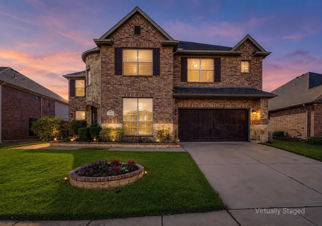 Photo 2 of Single family home for sale at 403 Sodbury Ct, Roanoke, TX 76262 | MLS# 20968428 | Listing updated on 2026-09-26