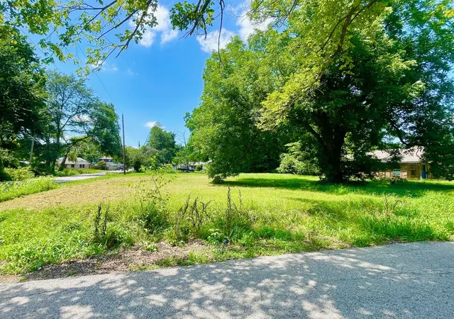 Photo 3 of Land for sale at 0 W Sparks St, Terrell, TX 75160 | MLS# 20973168 | Listing updated on 2026-08-28