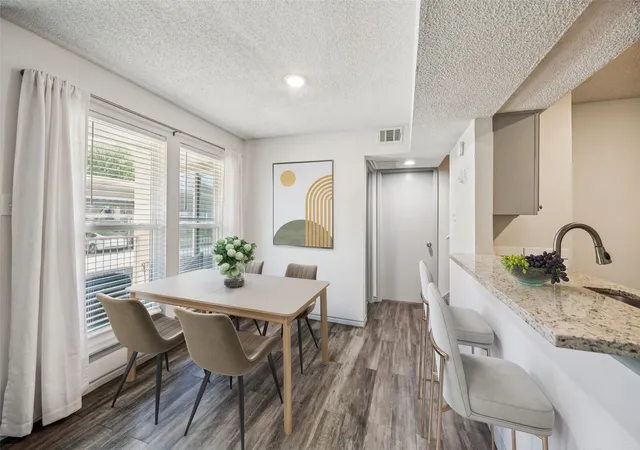 Photo 4 of Condo for sale at 6050 Melody Ln #107, Dallas, TX 75231 | MLS# 20972336 | Listing updated on 2026-09-23