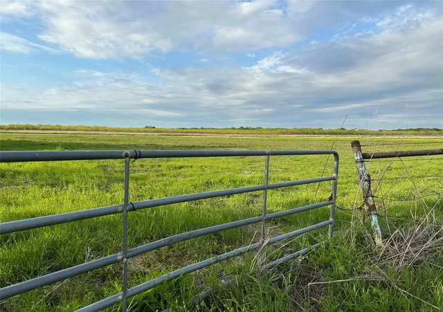 Homes for sale in Corsicana, TX | 000 State Hwy 31 Bypass, Corsicana, TX 75110 | MLS# 20974281