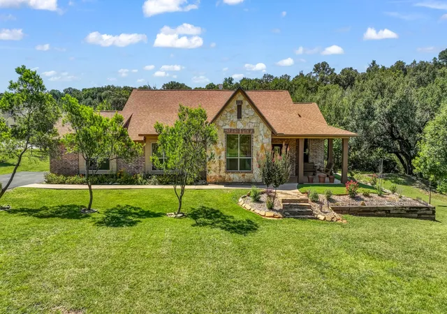 Homes for sale in Possum Kingdom Lake, TX | 1510 Balcones Ln, Possum Kingdom Lake, TX 76449 | MLS# 20972505