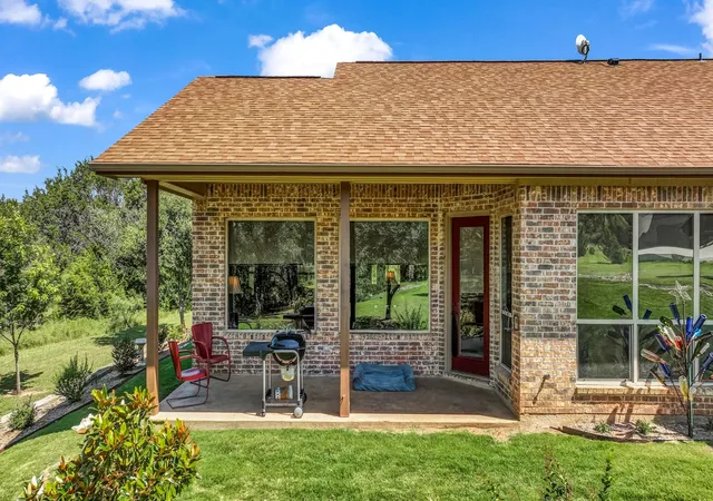 Homes for sale in Possum Kingdom Lake, TX | 1510 Balcones Ln, Possum Kingdom Lake, TX 76449 | MLS# 20972505