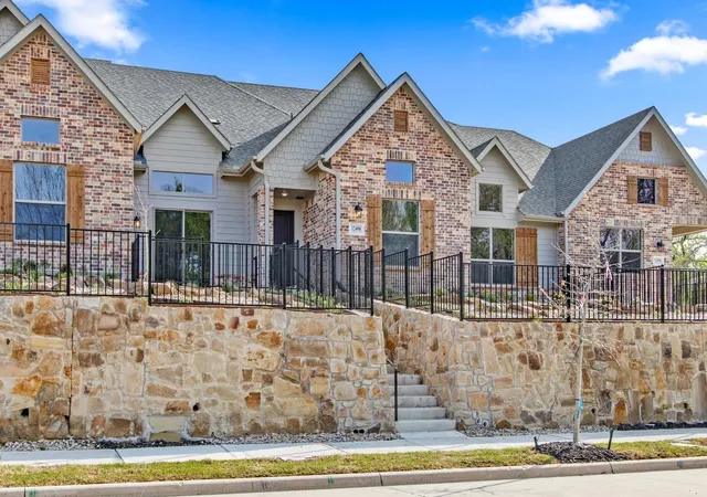 Homes for sale in Rowlett, TX | 12408 Audubon Trl, Rowlett, TX 75089 | MLS# 20978158