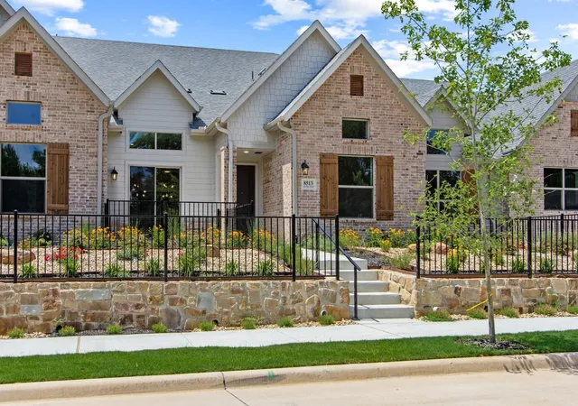 Homes for sale in Rowlett, TX | 8513 Del Rio Trl, Rowlett, TX 75089 | MLS# 20978156