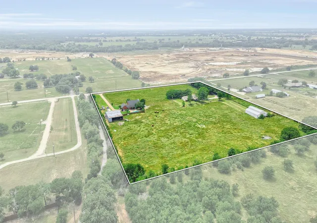 Photo 4 of Land for sale at 12153 Mustang Rd, Pilot Point, TX 76258 | MLS# 20980137 | Listing updated on 2026-07-22