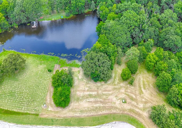 Photo 36 of Land for sale at Lot 602 Clear Water Ct, Corsicana, TX 75109 | MLS# 20976904 | Listing updated on 2026-07-06