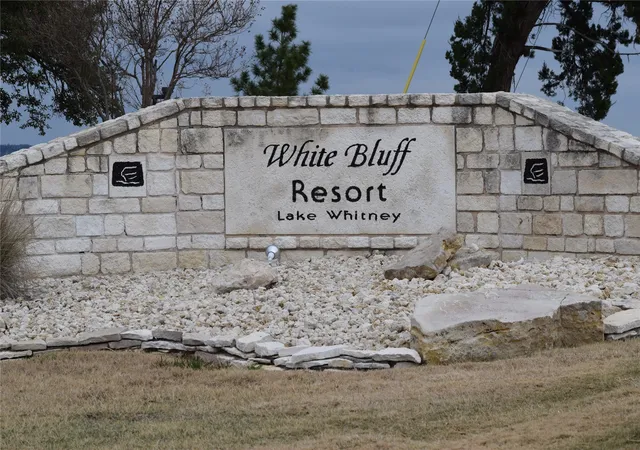 Homes for sale in Whitney, TX | 19066 White Bluff Dr, Whitney, TX 76692 | MLS# 20980712
