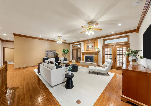 Photo 1 of Single family home for sale at 207 Baker Park Dr, Sherman, TX 75092 | MLS# 20973755 | Listing updated on 2026-07-14