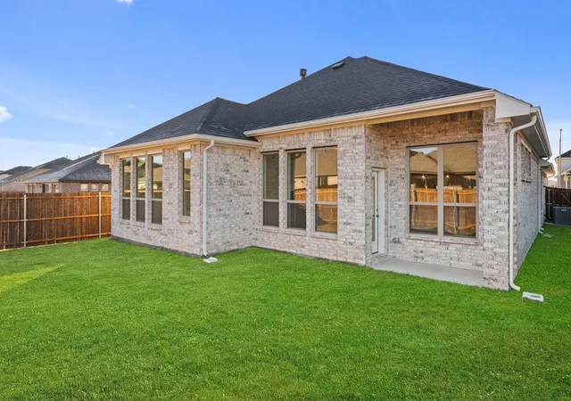 32nd image of 4512 Norcross Dr, Crowley, TX 76036 | MLS# 20985442