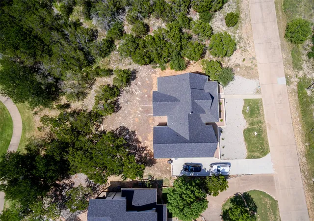 Homes for sale in Possum Kingdom Lake, TX | 405 Oak Tree Dr, Possum Kingdom Lake, TX 76449 | MLS# 20975838