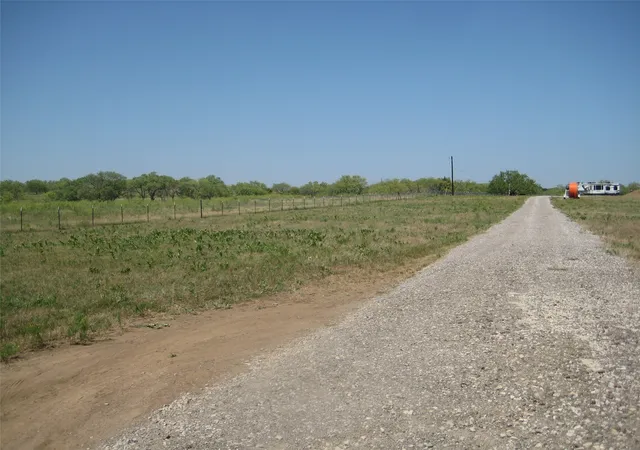 Photo 3 of Sale Pending at 980 Fm 455, Sanger, TX 76266 | MLS# 20987737 | Listing updated on 2026-10-03