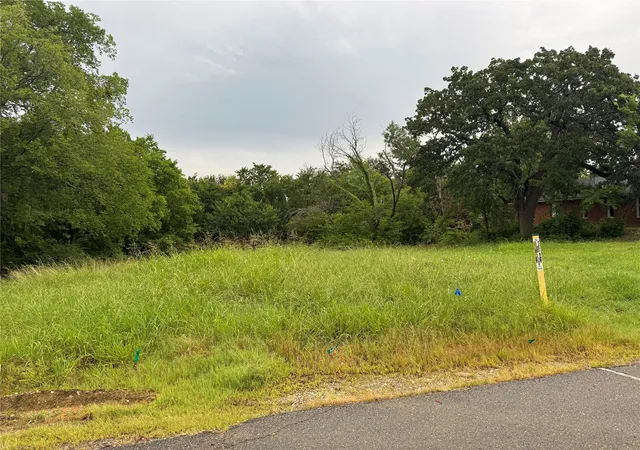 Homes for sale in Denison, TX | 509 E Shepherd St, Denison, TX 75021 | MLS# 20987486