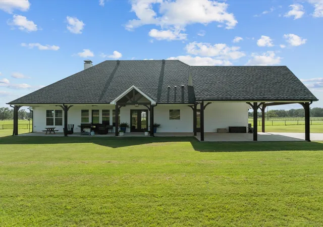 Photo 3 of Single family home for sale at 15152 County Road 426, Lindale, TX 75771 | MLS# 20986744 | Listing updated on 2026-08-03