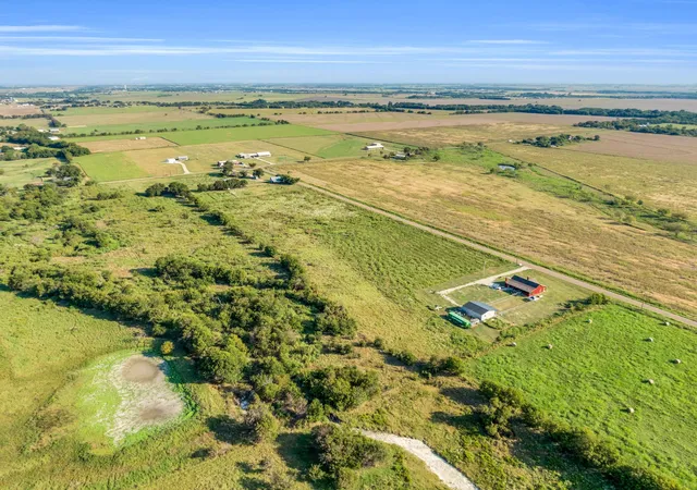Photo 3 of Land for sale at Lot A Holder Rd, Waxahachie, TX 75165 | MLS# 20987890 | Listing updated on 2026-07-23