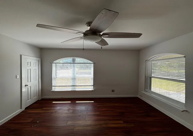 2nd image of 2505 May St, Fort Worth, TX 76110 | MLS# 20989672