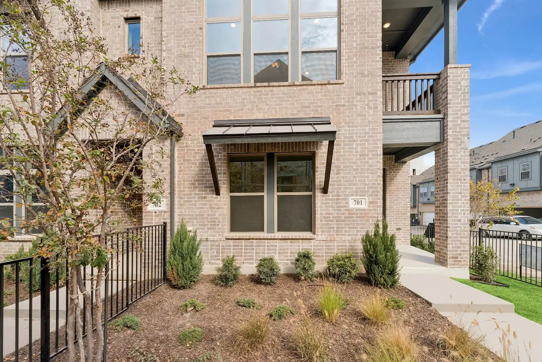 Photo 1 of Townhouse for sale at 4839 Fuller Ct #701, Irving, TX 75038 | MLS# 20989790 | Listing updated on 2026-10-25