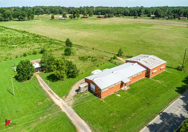3rd image of 891 Pilgrim Rest Rd, Doyline, LA 71023 | MLS# 20990423