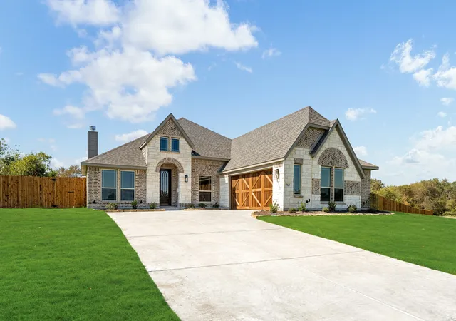 Homes for sale in Red Oak, TX | 763 Crystal Lake Ln, Red Oak, TX 75154 | MLS# 20989566