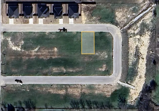 Homes for sale in Muenster, TX | 427 Cirrus Cir, Muenster, TX 76252 | MLS# 20994357