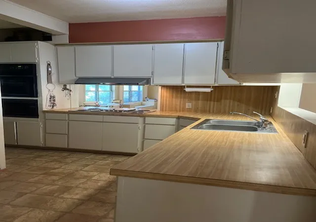Photo 4 of Single family home for sale at 248 S Jacobs St, Albany, TX 76430 | MLS# 20993988 | Listing updated on 2026-08-28