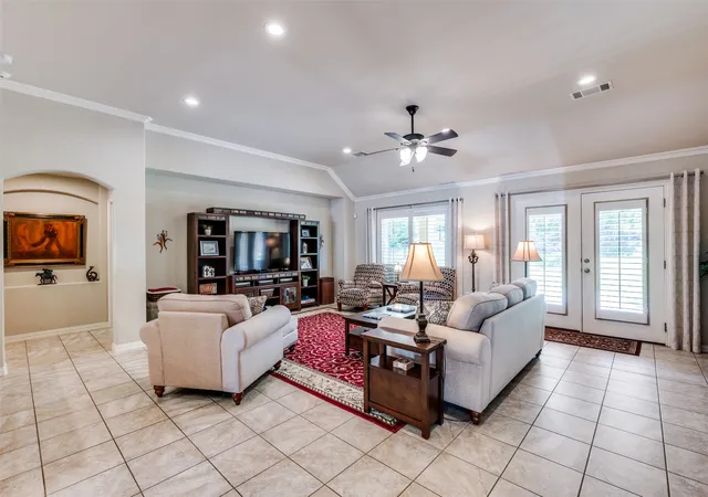 Homes for sale in Denton, TX | 11101 La Jolla Way, Denton, TX 76207 | MLS# 20996184