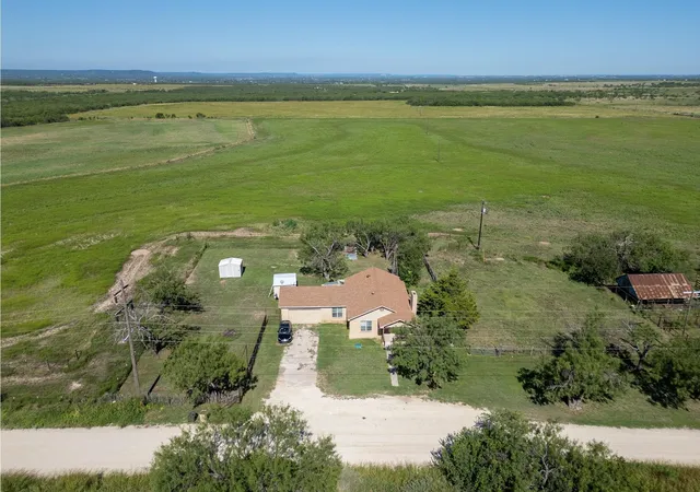 Photo 3 of House for sale at 11775 Cr 242, Clyde, TX 79510 | MLS# 20996514 | Listing updated on 2026-08-29