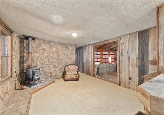 Homes for sale in Brownwood, TX | 601 Country Oaks Ln, Brownwood, TX 76801 | MLS# 20997277