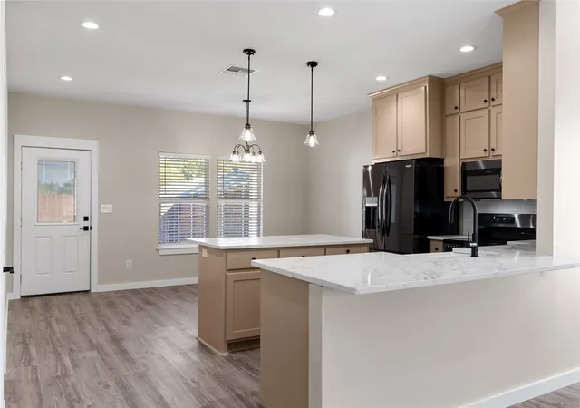 Photo 2 of Single family home for sale at 522 League, Sulphur Springs, TX 75482 | MLS# 20988115 | Listing updated on 2026-10-01