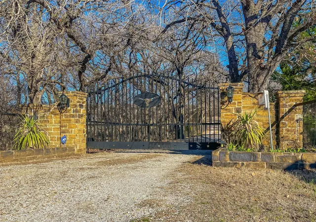 Photo 1 of Single family home for sale at 5979 Fm 1830, Argyle, TX 76226 | MLS# 20997652 | Listing updated on 2026-09-30