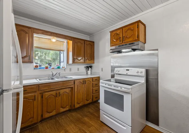 Photo 1 of Single family home for sale at 206 N Main St, Bailey, TX 75413 | MLS# 20998041 | Listing updated on 2026-08-23
