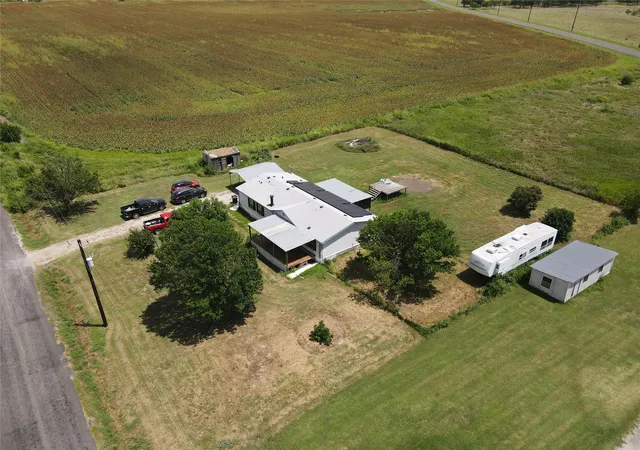 Photo 3 of Manufactured home for sale at 15962 Fritcher Rd, Pilot Point, TX 76258 | MLS# 20999322 | Listing updated on 2026-07-07
