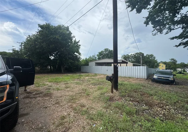 Homes for sale in Mart, TX | 410 N Douglas St, Mart, TX 76664 | MLS# 21001145