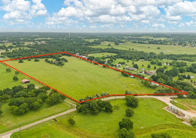 Photo 1 of Single family home for sale at 3501 County Road 312, Cleburne, TX 76031 | MLS# 21001367 | Listing updated on 2026-09-23