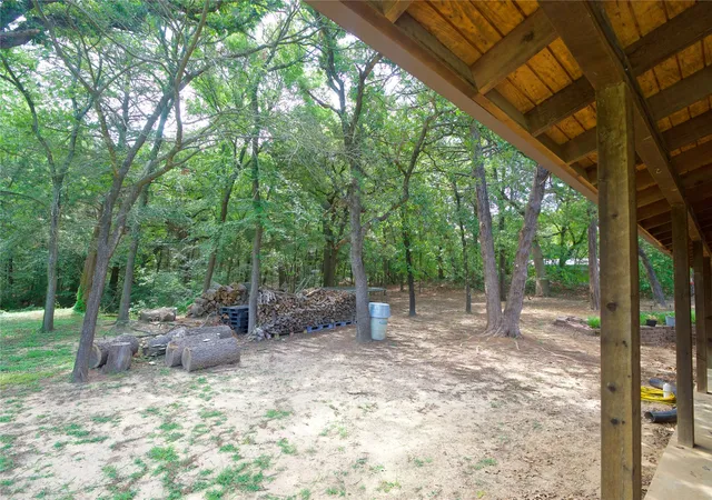 Photo 4 of Single family home for sale at 5794 Fm 678, Gainesville, TX 76240 | MLS# 21000773 | Listing updated on 2026-07-22