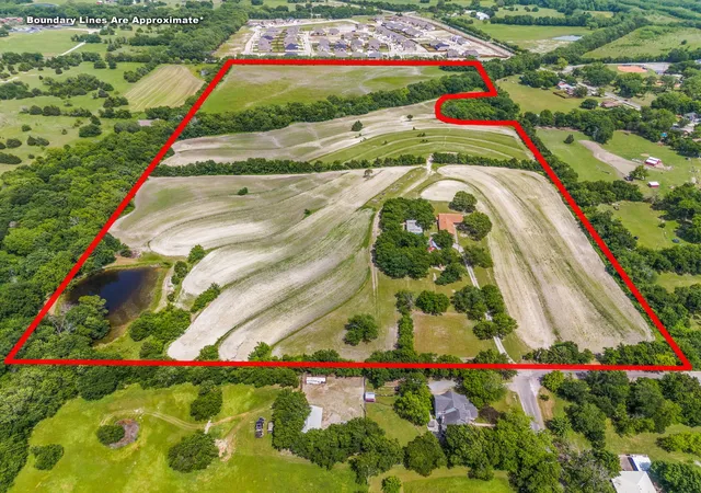 Photo 3 of Land for sale at 992 Tolson Ave, Van Alstyne, TX 75495 | MLS# 21001734 | Listing updated on 2026-07-16