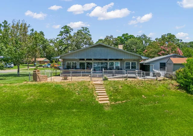 Photo 3 of Single family home for sale at 620 Shadywood Ln, Avinger, TX 75630 | MLS# 21002479 | Listing updated on 2026-07-25